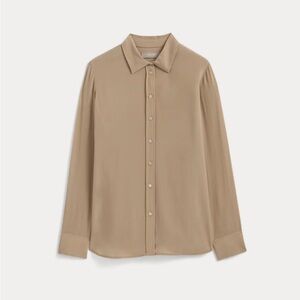 Everlane The Must Have Shirt in washable silk